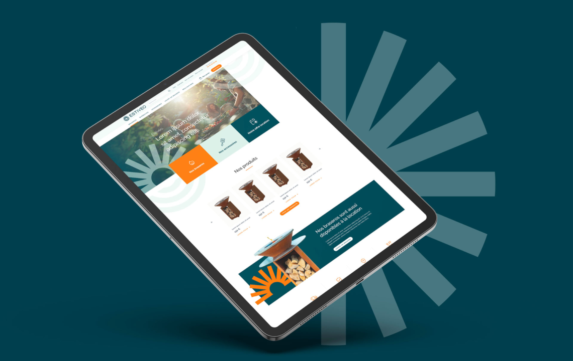 Tablette portable avec le rendu du site internet responsive d'Estiveo